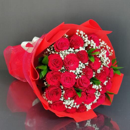 25 Valentine Roses Bouquet