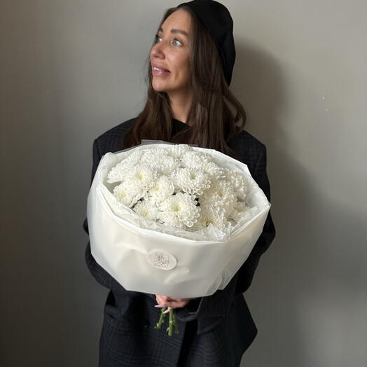 Bouquet of white chrysanthemums 5 pieces