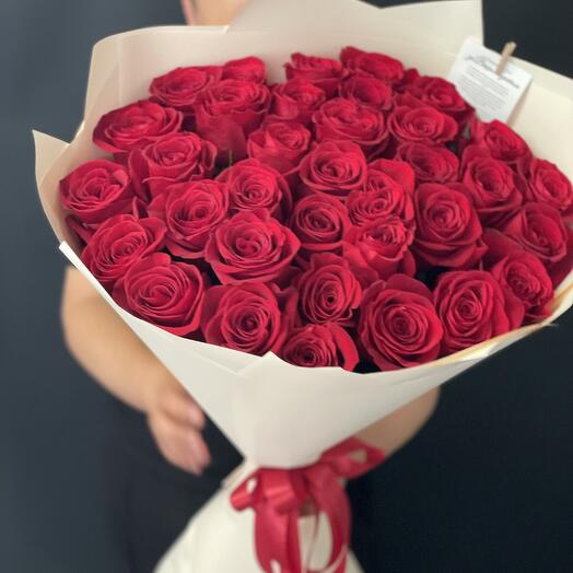 Красные Розы RED NAOMI 35