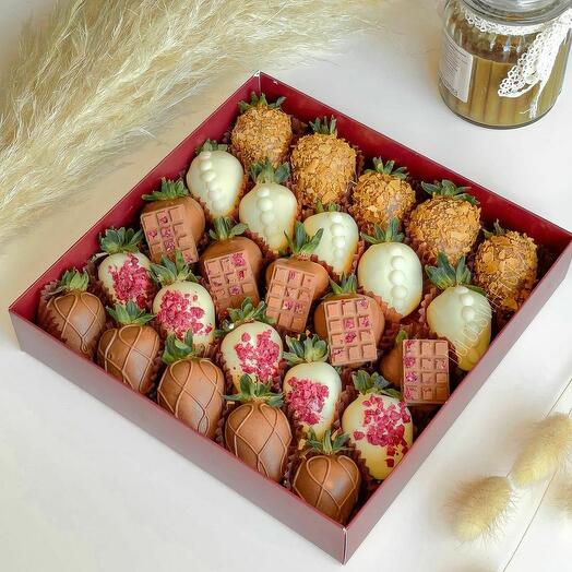 Клубничный бокс "Пуговка"