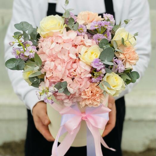 Delicate flower box mix