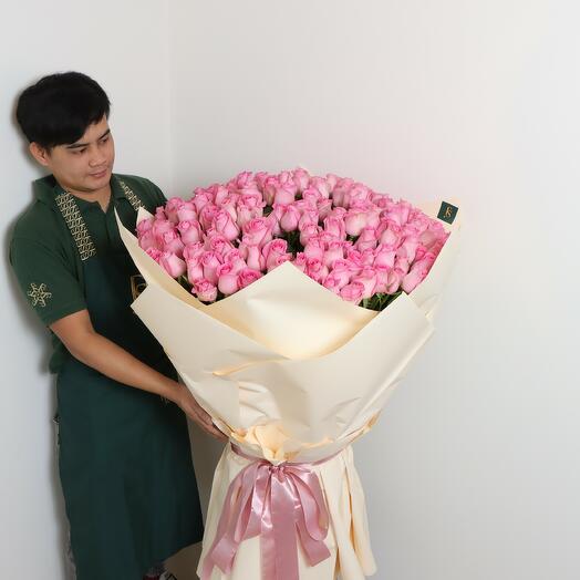 200 Rose Bouquet 115 CM