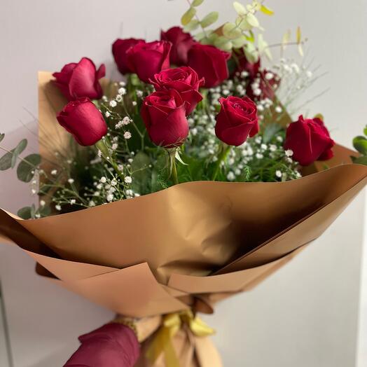Bouquet of 13 tall fresh Red Roses