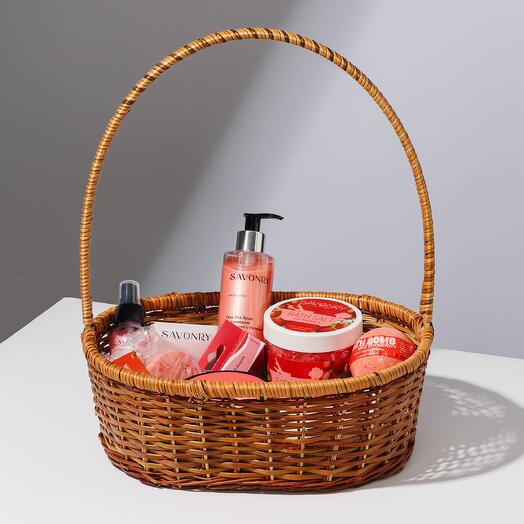 Подарочная корзина Ягодная сладость