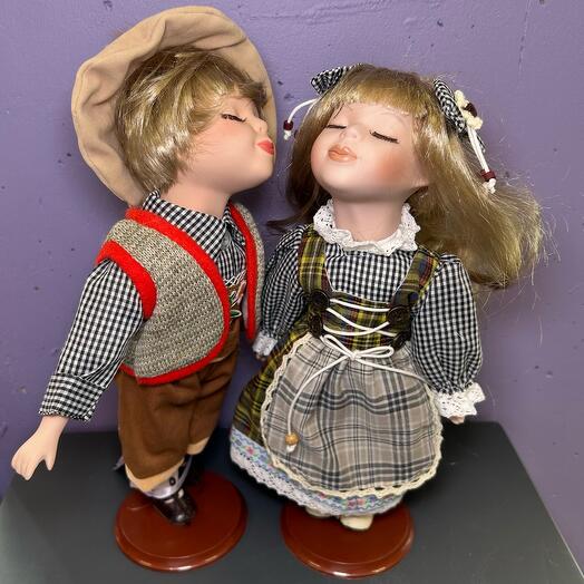 Куклы фарфоровые - поцелуйчики 1