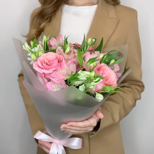 Дуобукет из роз "Сага", розовых альстромерий и белых альстромерий "Шармелия"
