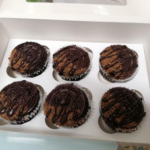 Best desserts in London delivery Order desserts online Flowwow