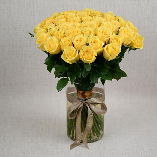 51 Yellow Roses Vase - 933