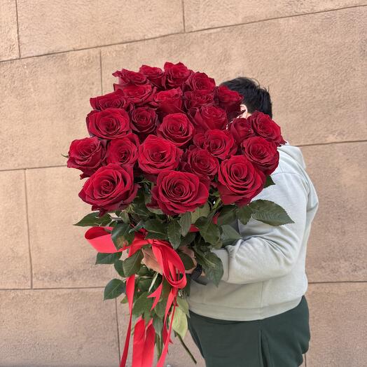 Метровые Розы эквадор 25 шт