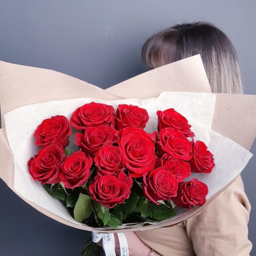 Бордовые розы 15 шт