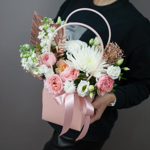 Flowers in a box Gold of the East