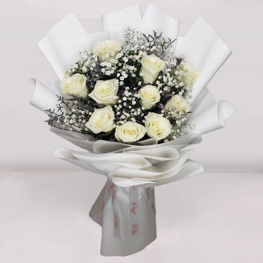 Elegant White Roses Bouquet