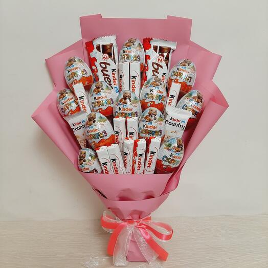 Букет из киндеров