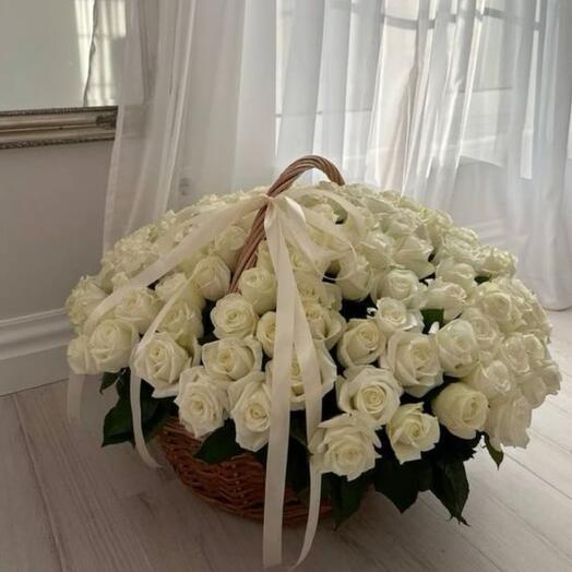 Корзина с цветами 101роза