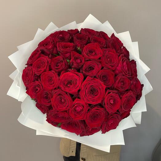 Букет из 51 красной розы