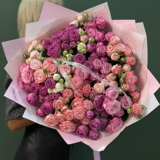 A mix of bushy peony-shaped roses