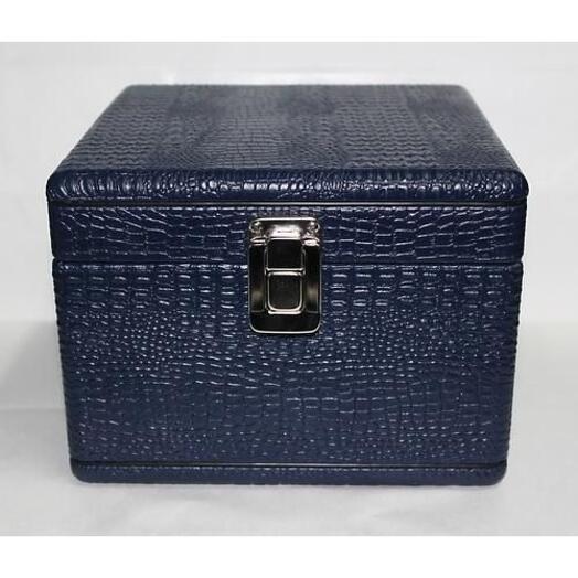 Коробка подарочная "VIP Present"
