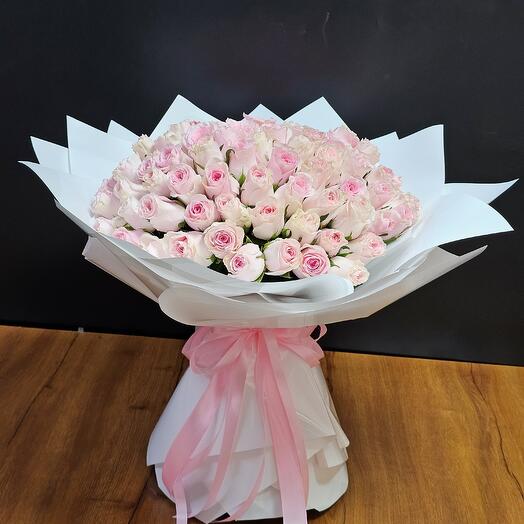 100 LIGHT PINK ROSES BOUQUET