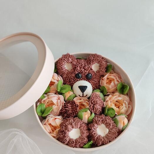 Caja de regalo con flores de malvavisco y oso de malvavisco