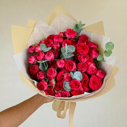 9 Crimson Blend Bouquet