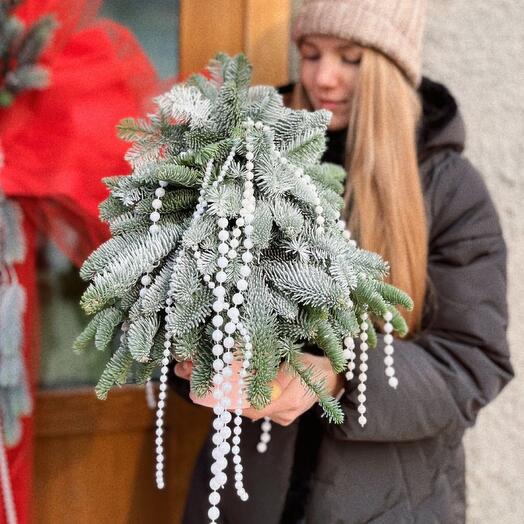 Елочка с бусами