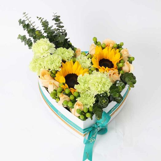 Sunshine Heartshape Flower Box