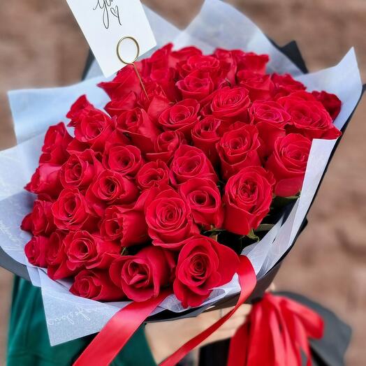 Букет из 51 красной розы "Люблю тебя"