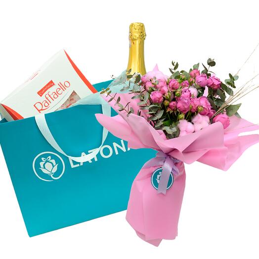 Комбо Латона с вином