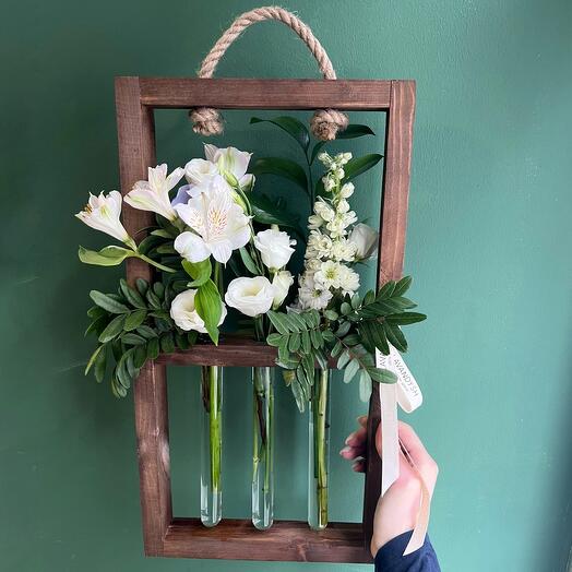 Стойка цветочная