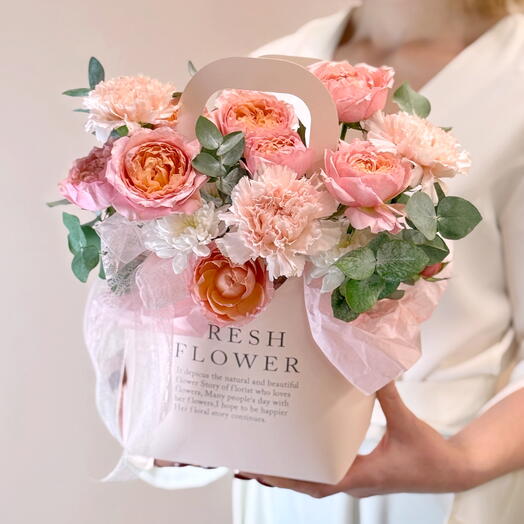 Розы Джульетта в сумочке. Флау 197