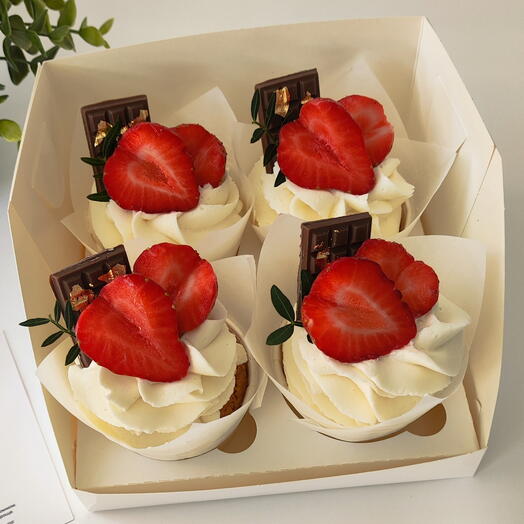 Berry dessert
