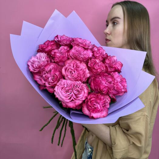 Rosas en forma de peonía