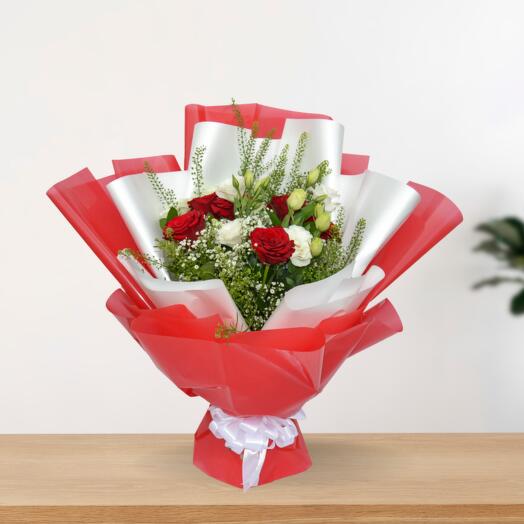 Glossy Attraction Flower Bouquet