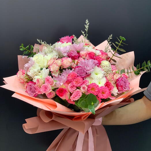 MIX SPERY ROSES   MIX CHRYSANTHIUM IN A BQT