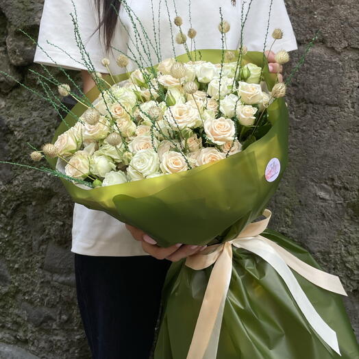 JOLLY FLOWERS BOUTIQUE 