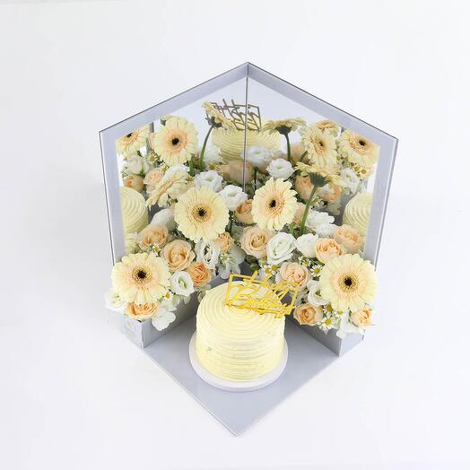 Mirror View Floral Cake