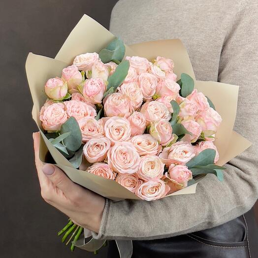 Ramo de rosas de peonía arbustiva Bombastik