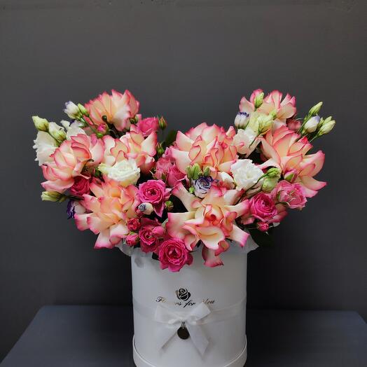 Короб из французских роз