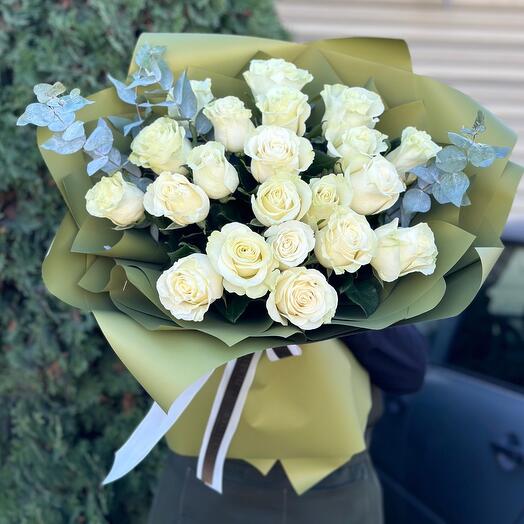 Букет из белых роз)