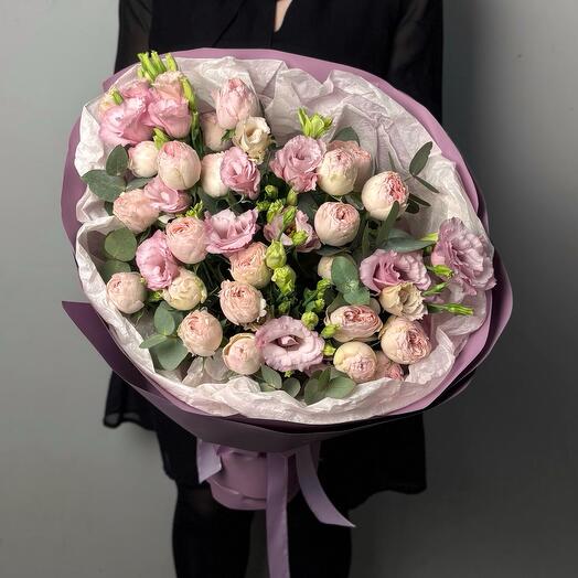 Duobucket 237 con rosas peonías y eustoma