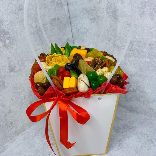 Сумочка L с сухофруктами