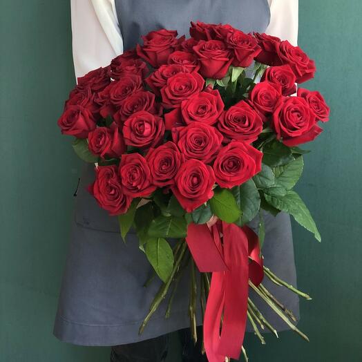 Bouquet of roses "Naomi 25 roses"