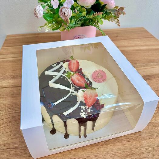 Chocolate berry cake