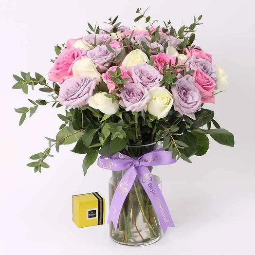 Grace 31 Roses in Vase with Deluxe Patchi Chocolates