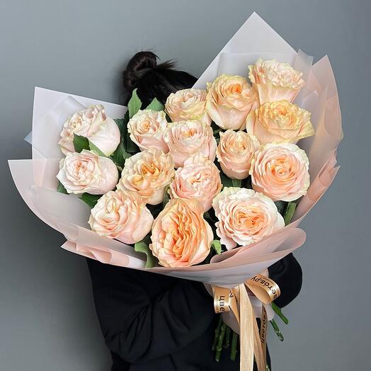 Роза пионовидная нежный букет