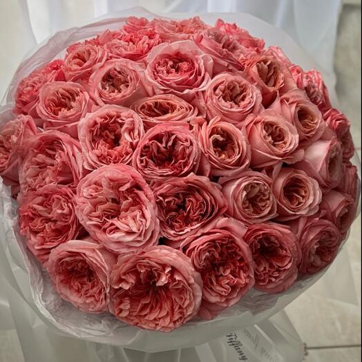 Букет от студии «TIFFANY» пионовидные розы pink expression 31