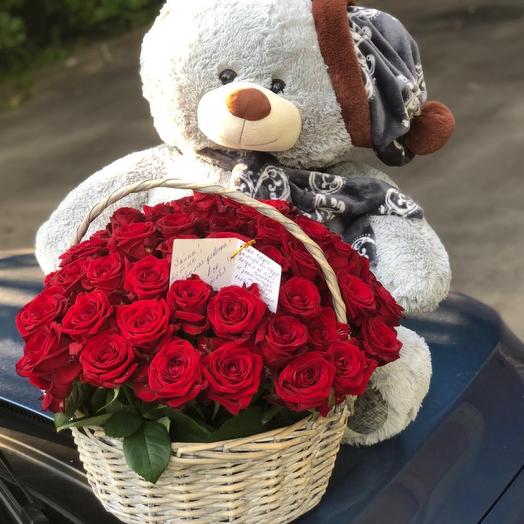 Basket of 65 roses Red Naomi