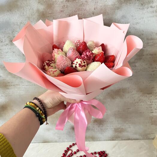 Букет из клубники в шоколаде 15 шт
