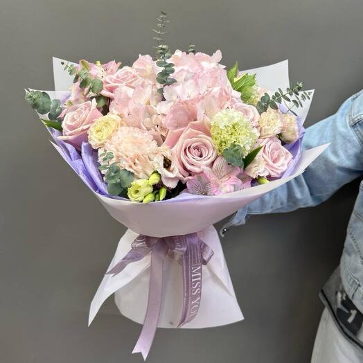Gri Flowers