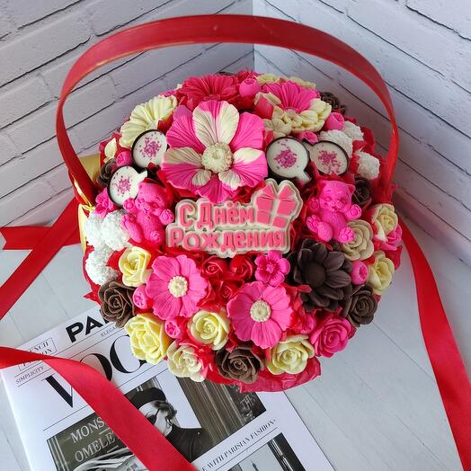 Подарочная корзинка "С Днем Рождения"